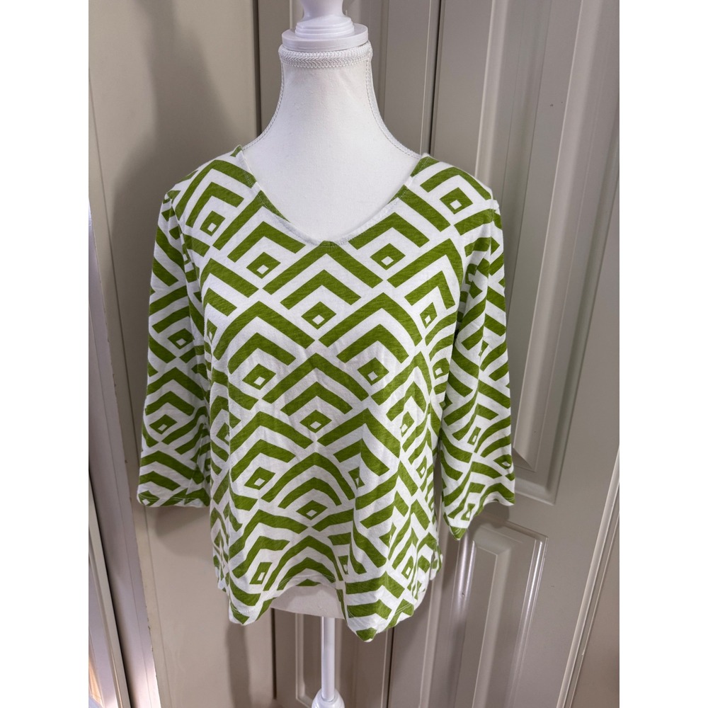 Chicos Women's Green Geometric Print V-Neck 3/4 Sleeve Top Blouse Size 1